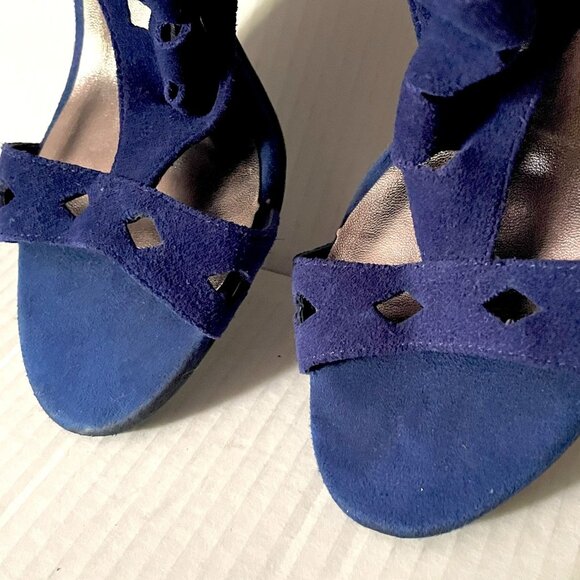 Steve Madden Blue Suede Cutout Caged Heels - Picture 3 of 8